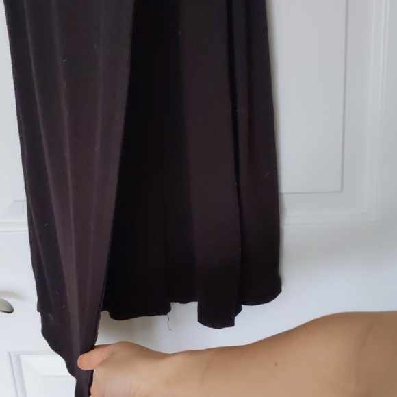 Black sleeveless high collar dress - Picture 3 of 5